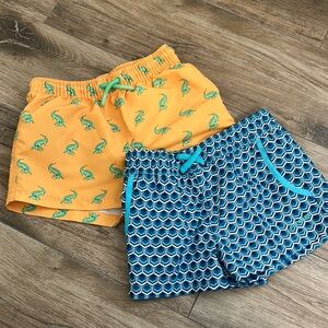 Swim Trunks bundle size 2t